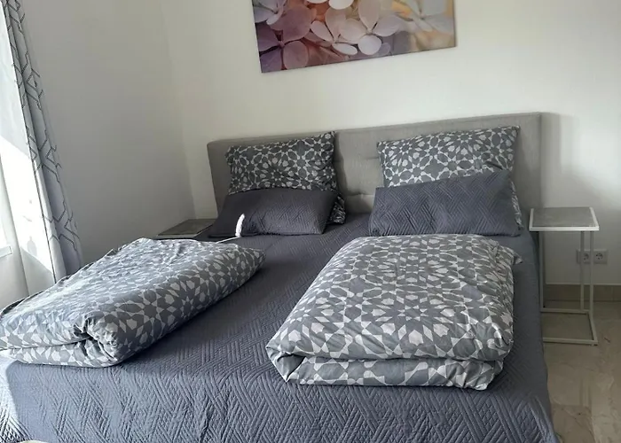 Two-Room Apartment With Fully Equipped Kitchen Near S8 Station