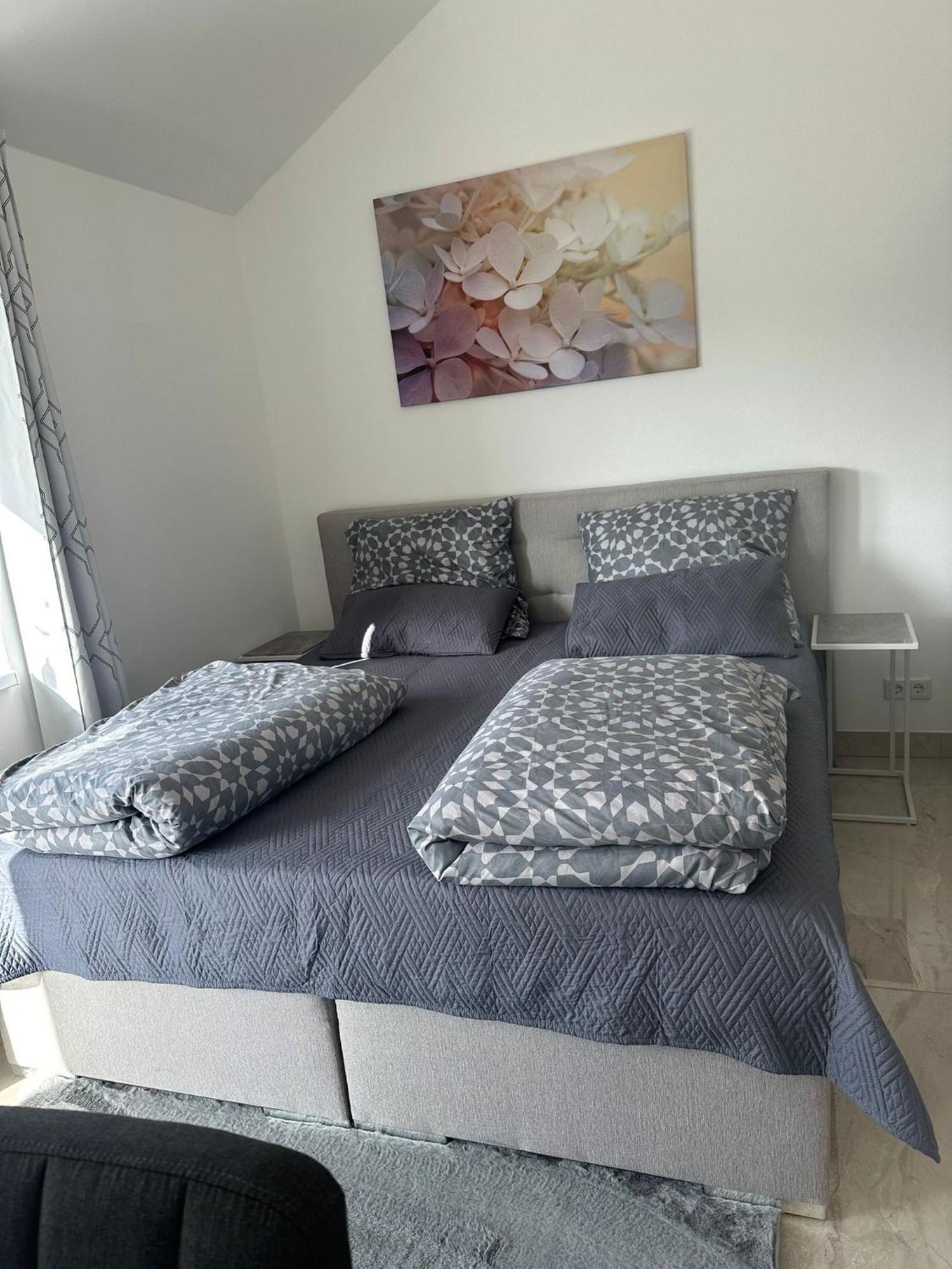 Appartamento Two Near The S8 Train - Ideal For Workers - No Party Monaco di Baviera